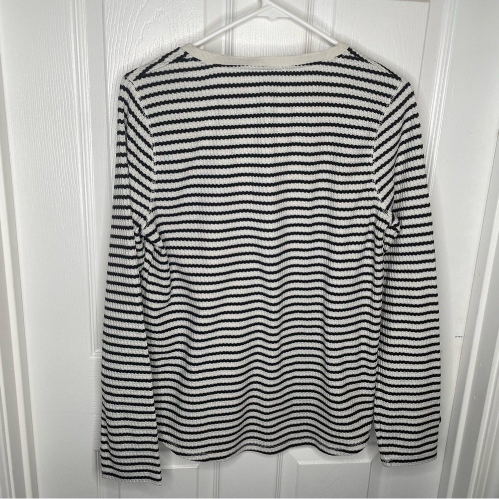 Sundance Striped Waffle Knit Thermal Minimalist Comfy Cozy in Black/White M - Picture 2 of 9